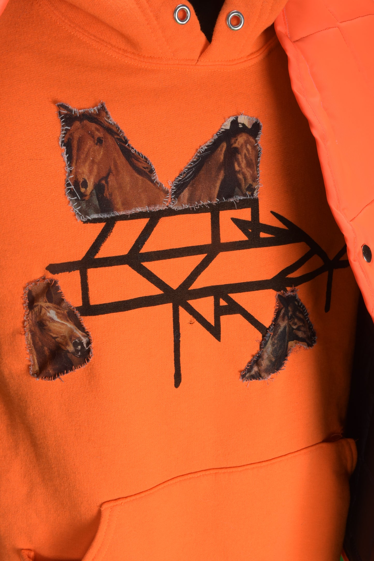 HORSE HOODIE - 2022